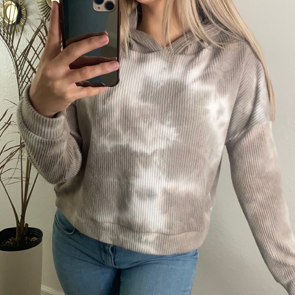 Tie dye pullover hoodie